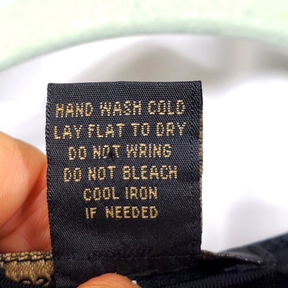 Susan Lawrence size 2X black sparkly top - Picture 8 of 8